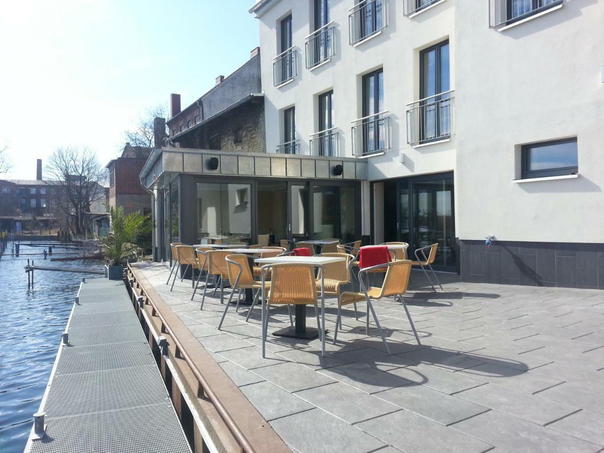 Ferienwohnung Am Pfaffe-Kai Brandenburg  Exterior foto