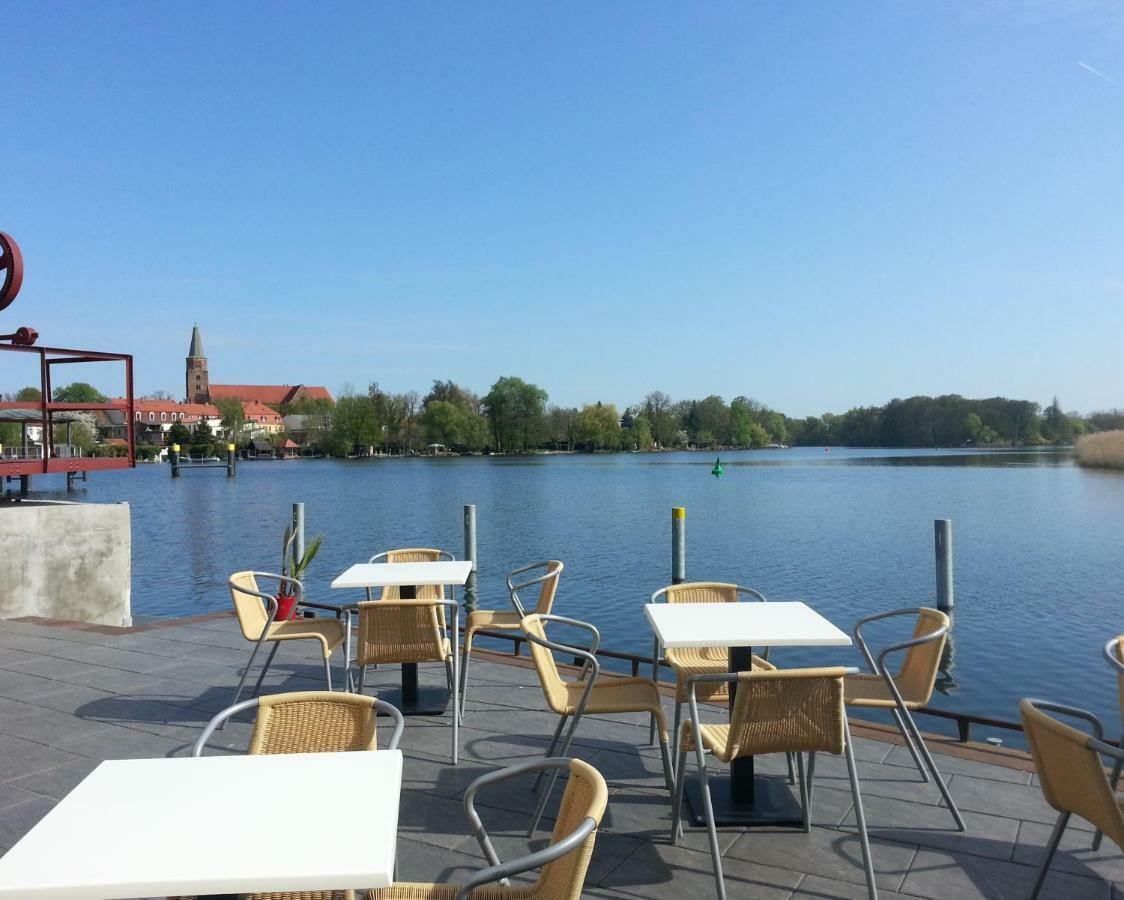 Ferienwohnung Am Pfaffe-Kai Brandenburg  Exterior foto